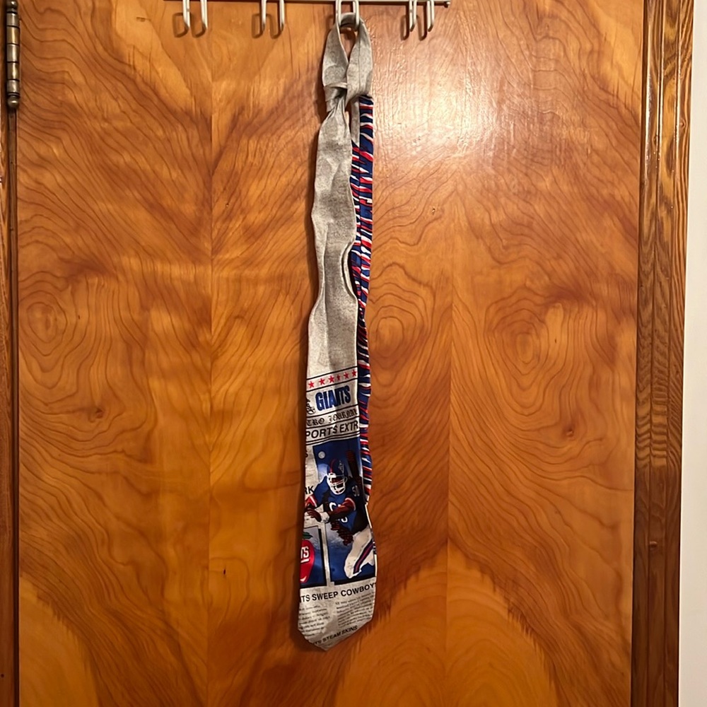 NFL tie